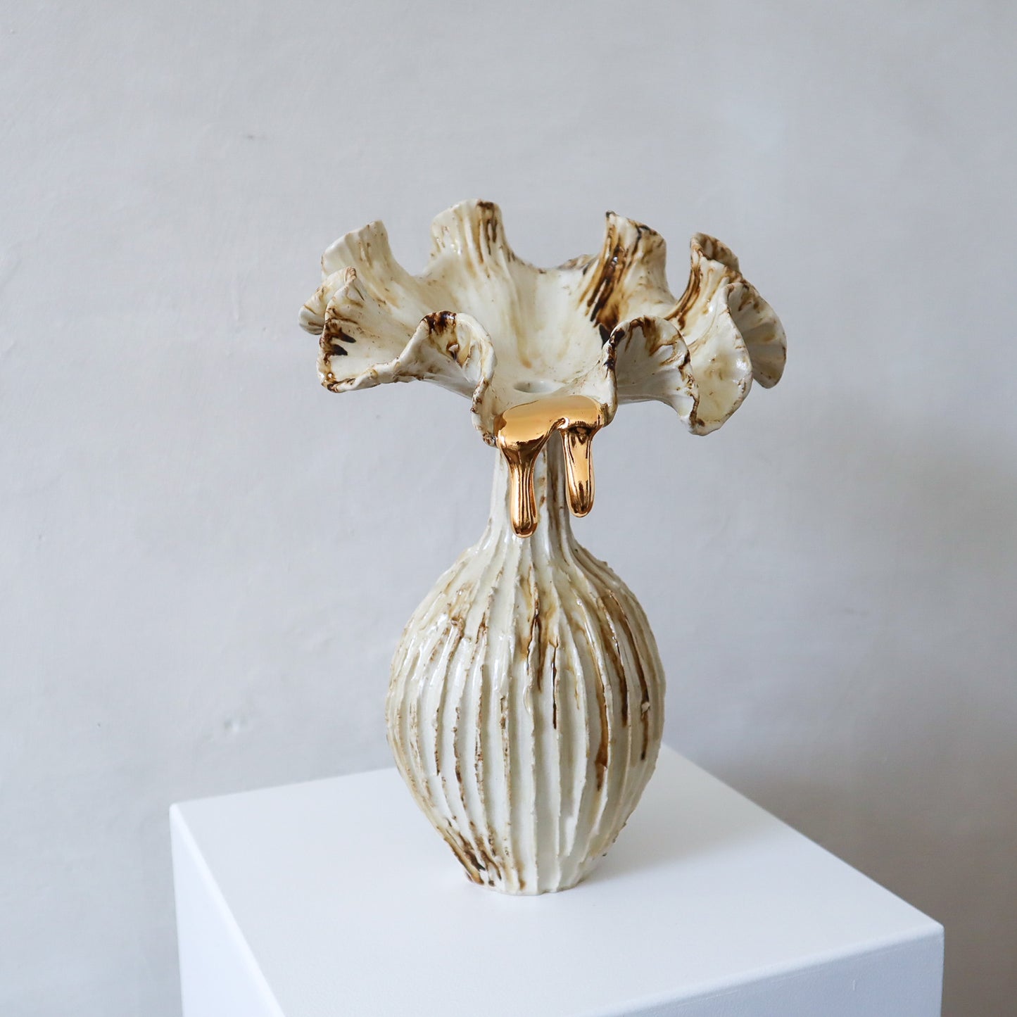 Winter Blume - Toffee/Gold