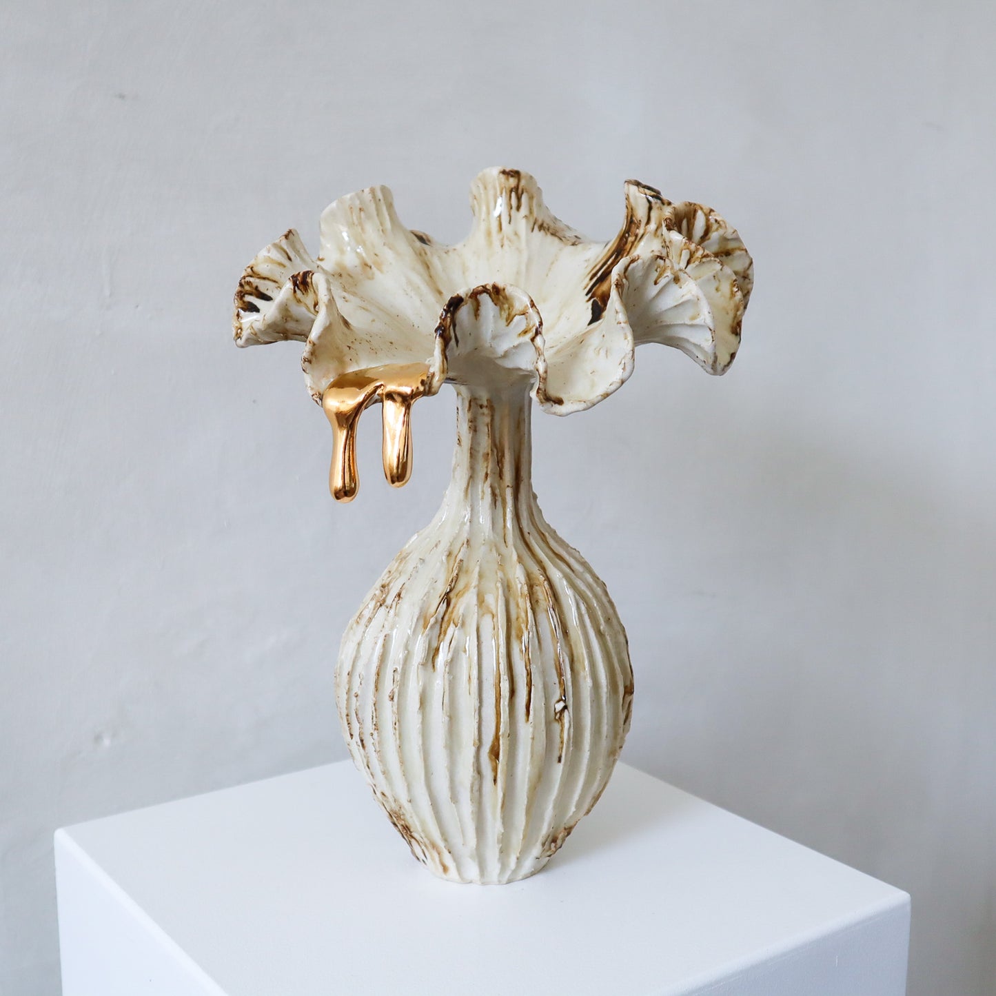 Winter Blume - Toffee/Gold
