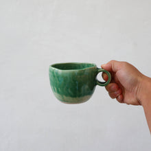 Load image into Gallery viewer, Pinched Mug - Jade Green
