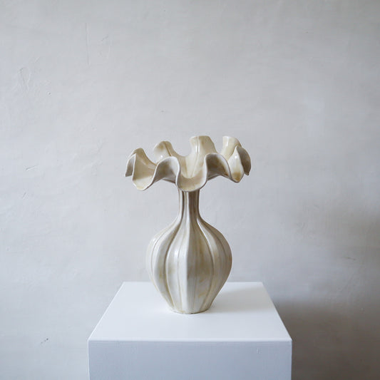 Blume - Cream