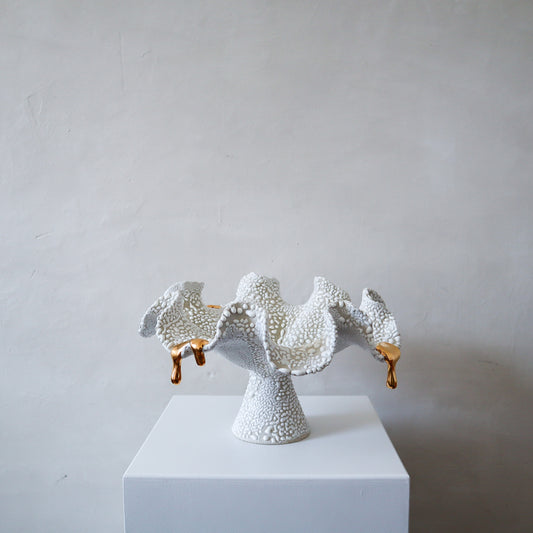 Ruffle Bowl - Pearl/Gold (L)