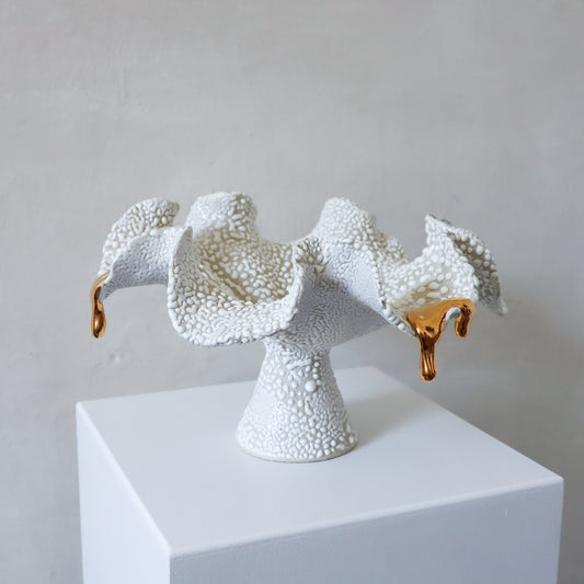 Ruffle Bowl - Pearl/Gold (L)