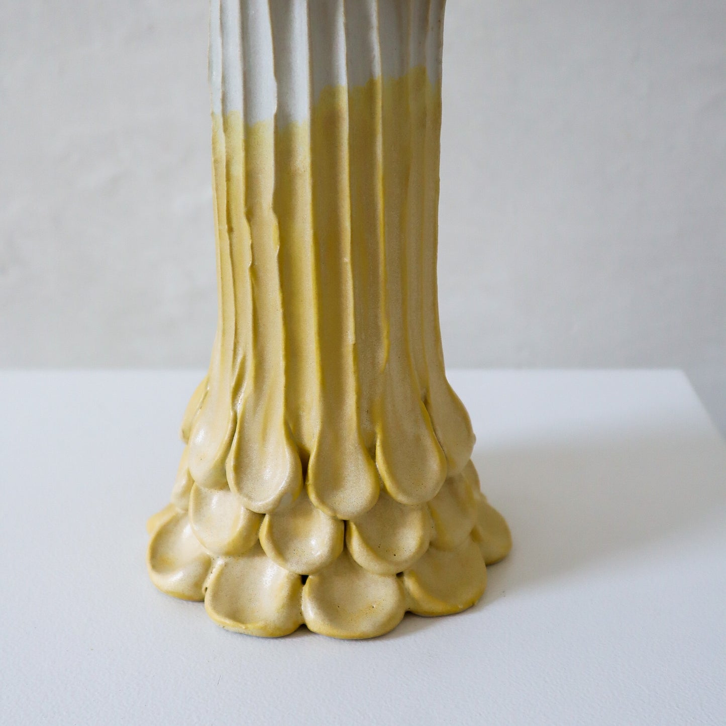 Blooming Pillar - Yellow