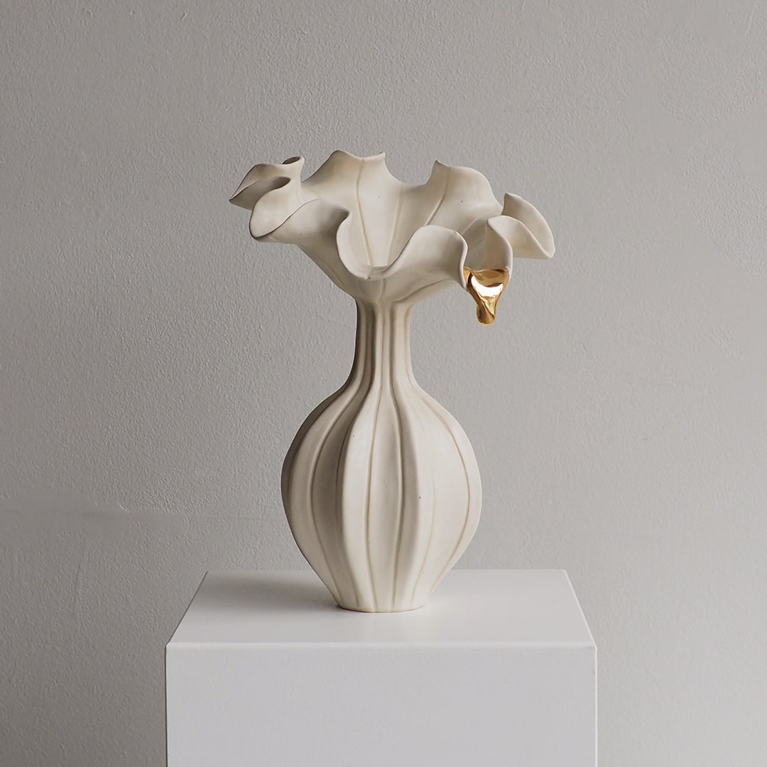Blume - Cream/Gold