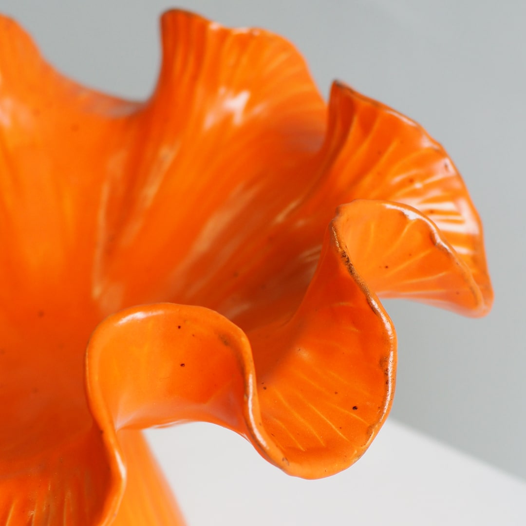 Ruffle Pedestal Bowl - Persimmon